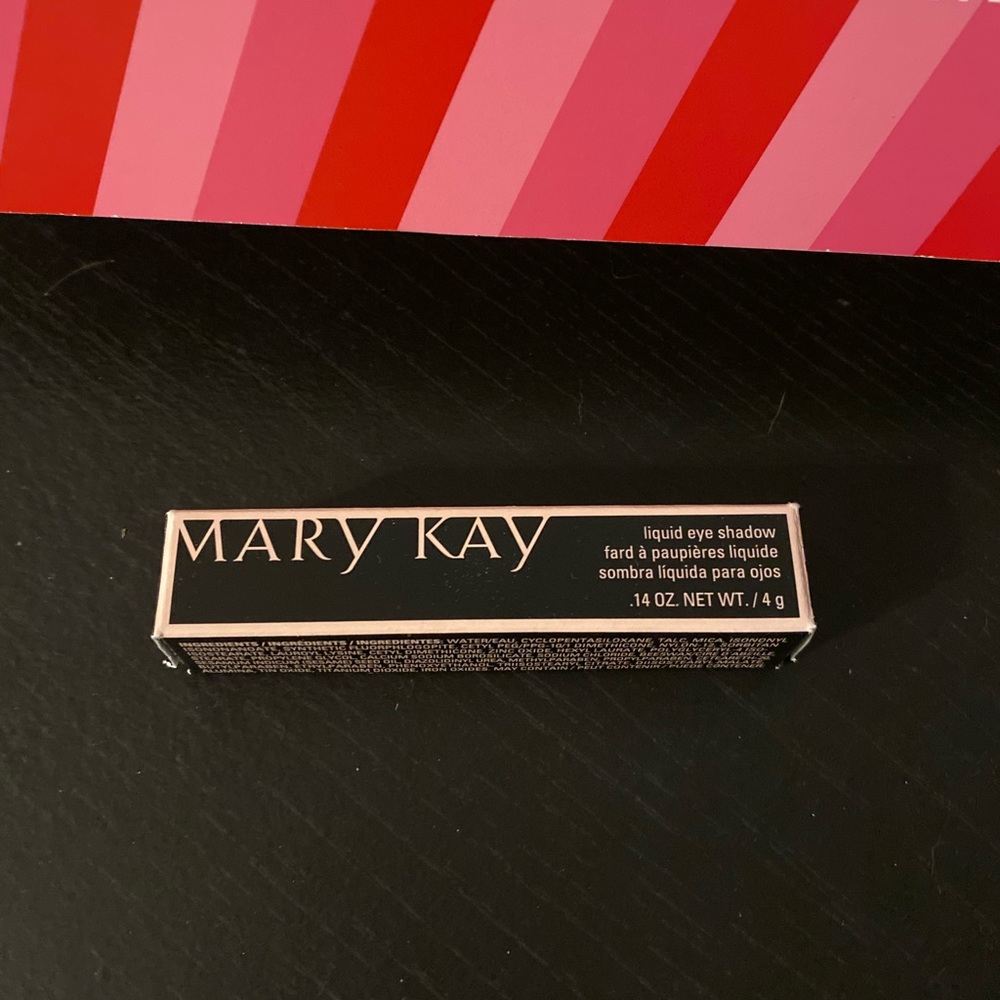 Mary Kay liquid eyeshadow